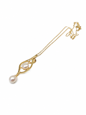 Double pearl pendant necklace with gold-tone chain 3