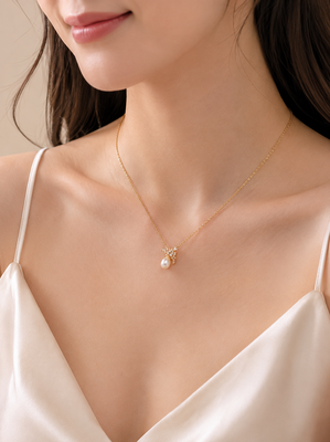 Pearl pendant necklace with crystal crown, gold chain 2