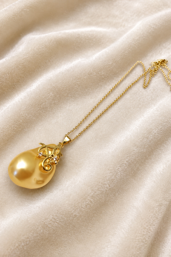 Golden south sea baroque pearl pendant necklace with gold chain