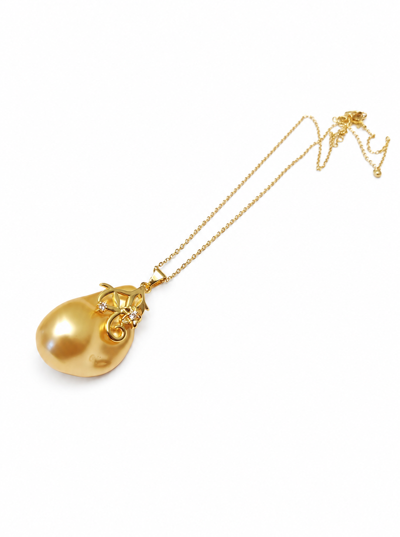 Golden south sea baroque pearl pendant necklace with gold chain