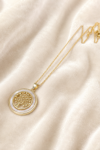 Tree of life round pendant necklace with mother of pearl