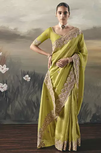 Light pear designer border with designer blouse wedding wear saree