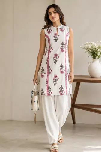 White elegant floral printed kurta set with contemporary styling & effortless charm