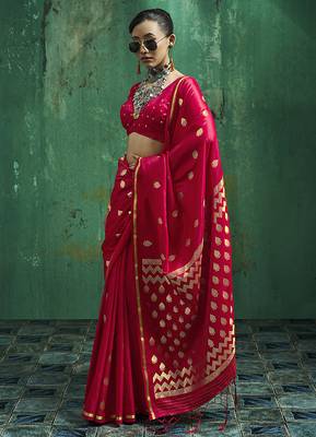 Rani pink satin silk blend saree with gold zari buti 3
