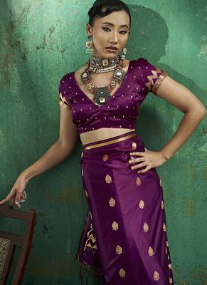 Dark wine satin silk blend saree with gold zari buti 4