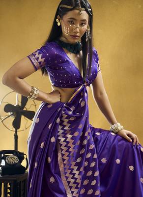 Dark violet satin silk blend saree with gold zari buti 4
