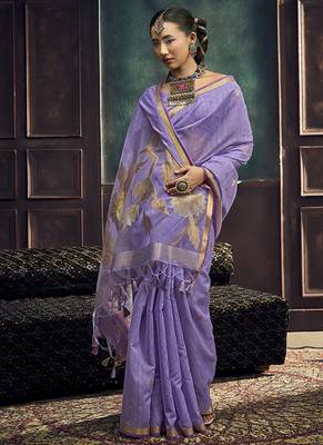 Lavender linen silk blend saree with gold zari border & floral pallu 3