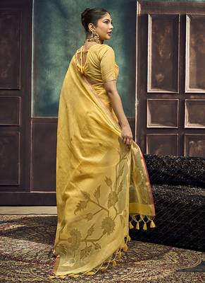 Yellow linen silk blend saree with gold zari border & floral pallu 2
