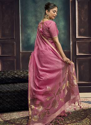 Pink linen silk blend saree with gold zari border & floral pallu 2