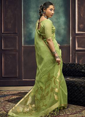 Light green linen silk blend saree with gold zari border & floral pallu 2