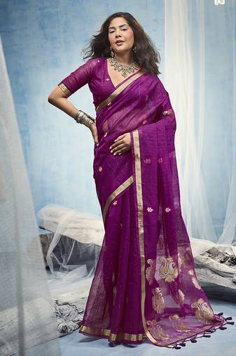 Magenta linen silk blend saree with gold zari border & floral woven pallu
