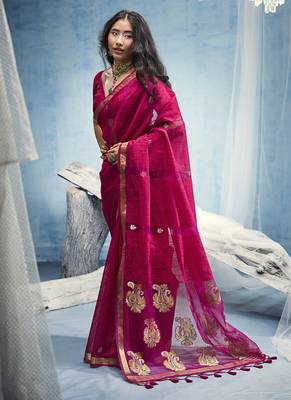 Rani pink linen silk blend saree with gold zari border & floral woven pallu 1