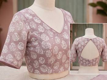 Pastel lavender linen batik print digital print bollywood saree 5