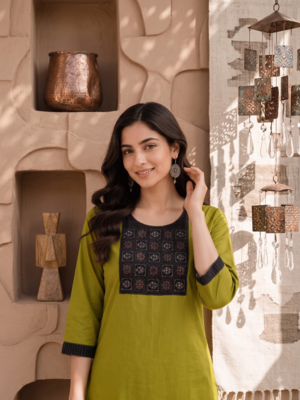 Women's new stylish green  cotton blend straight kurta with pants and embroidered yoke 2
