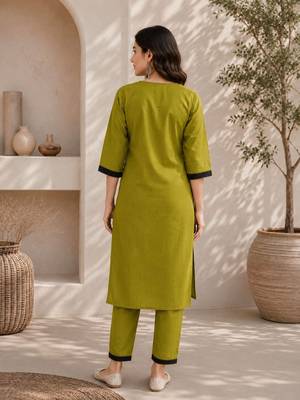 Women's new stylish green  cotton blend straight kurta with pants and embroidered yoke 3