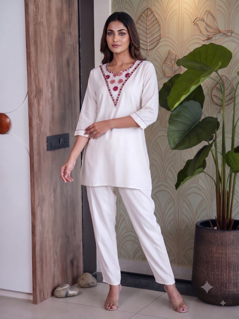 Women new white solid kurta pant set with heavy neck embroidery