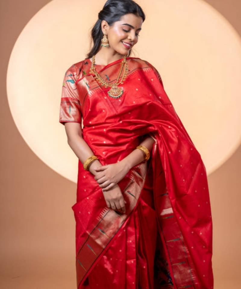 Women maroon Art silk handloom saree