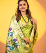 Women mehndi Art silk handloom saree