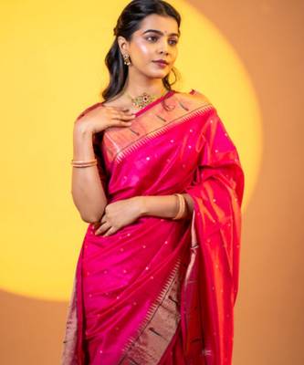 Women pink Art silk handloom saree 4