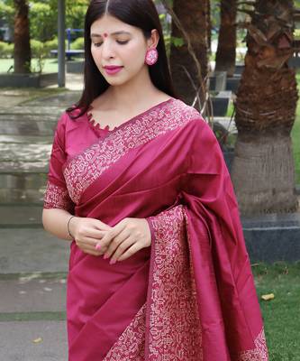 Women pink Art silk handloom saree 4