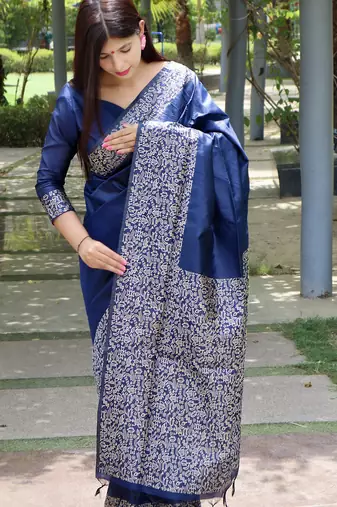 Women blue Art silk handloom saree
