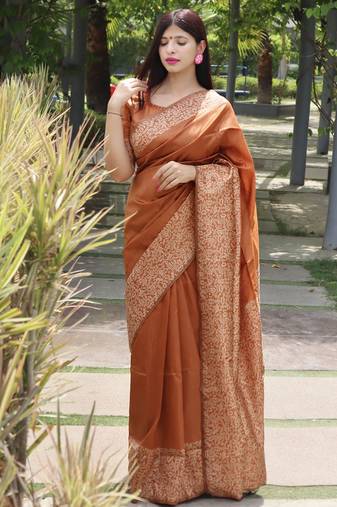 Women orange Art silk handloom saree