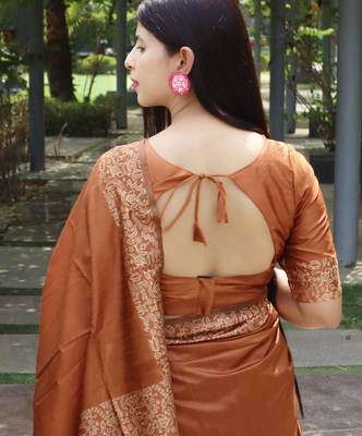 Women orange Art silk handloom saree 3