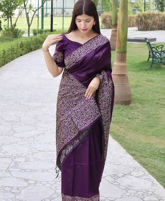 Women wine Art silk handloom saree 3