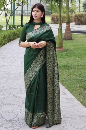 Women green Art silk handloom saree