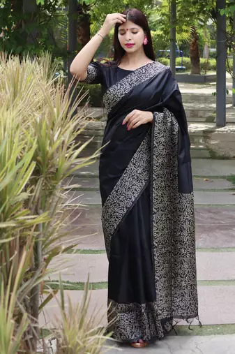 Women black Art silk handloom saree