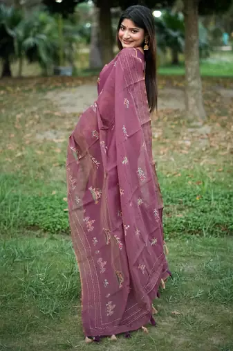 Women purple Art silk handloom saree