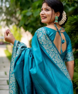 Women blue Art silk handloom saree 3
