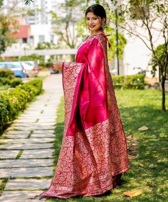 Women red Art silk handloom saree 2