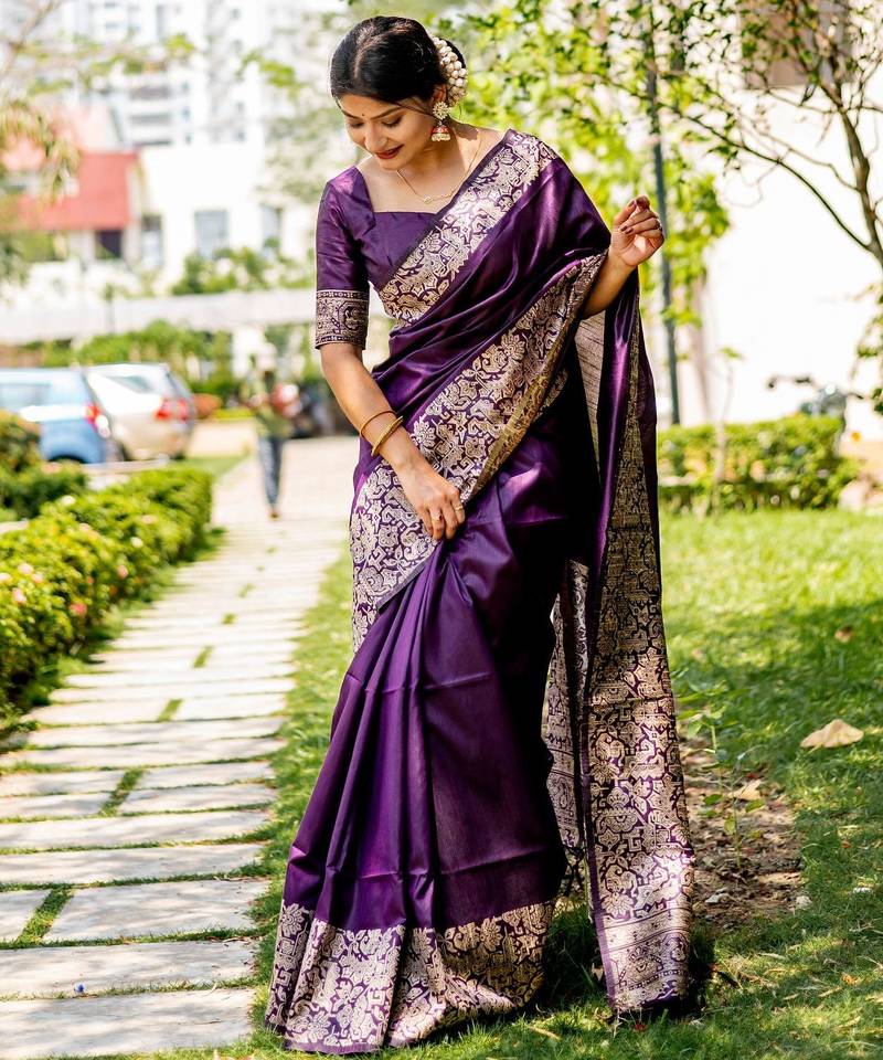 Women purple Art silk handloom saree