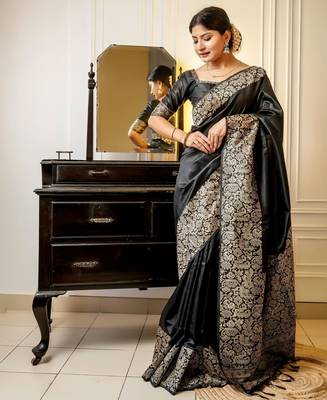 Women black Art silk handloom saree 1
