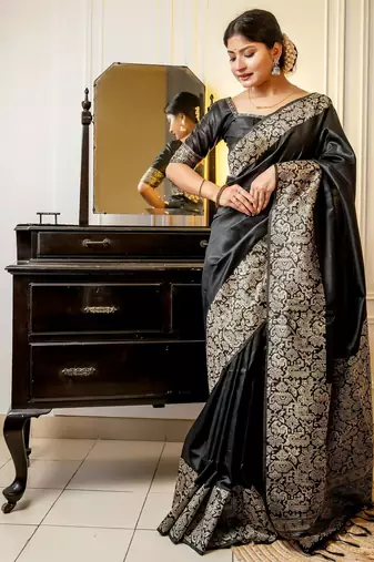 Women black Art silk handloom saree