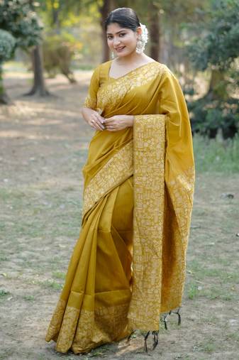 Women light yellow Art silk handloom saree