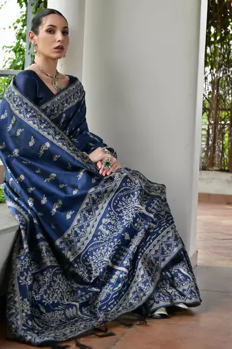 Women blue Art silk handloom saree