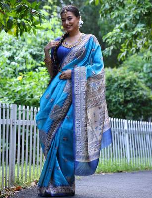 Women blue Art silk handloom saree 4