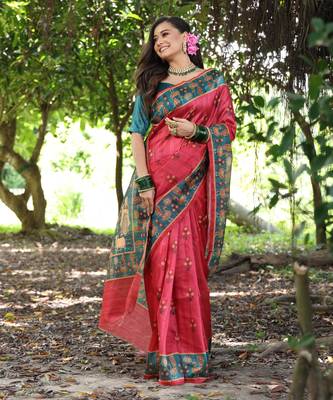 Women maroon Art silk handloom saree 1