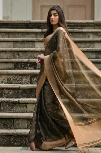 Women black Art silk handloom saree