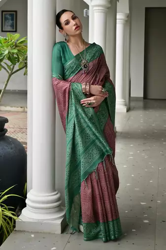 Women magenta Art silk handloom saree
