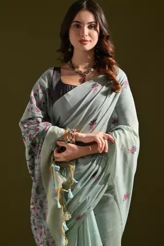 Women grey cotton handloom saree