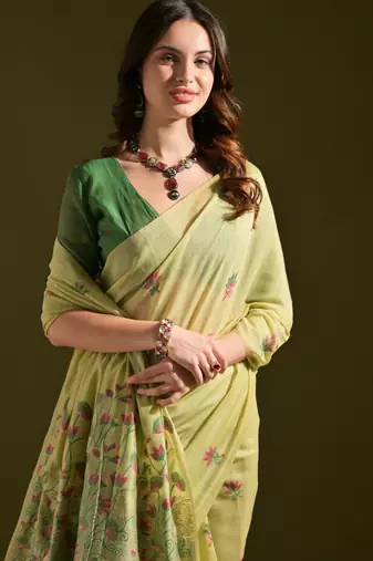 Women light yellow cotton handloom saree