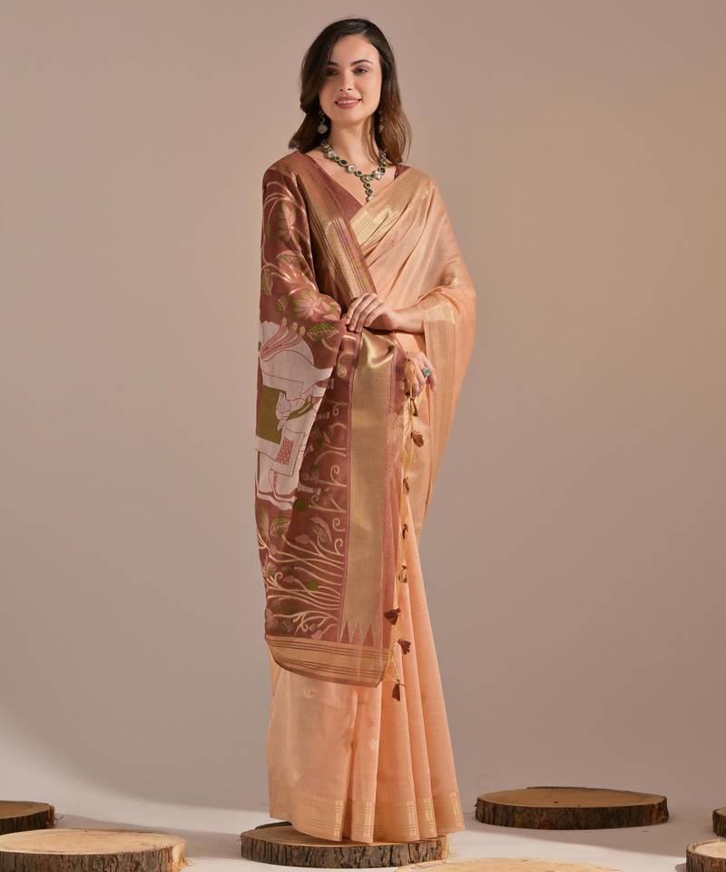 Women peach cotton handloom saree