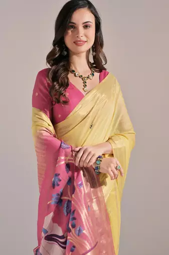 Women yellow cotton handloom saree