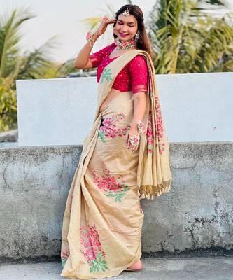 Women beige Art silk handloom saree 2