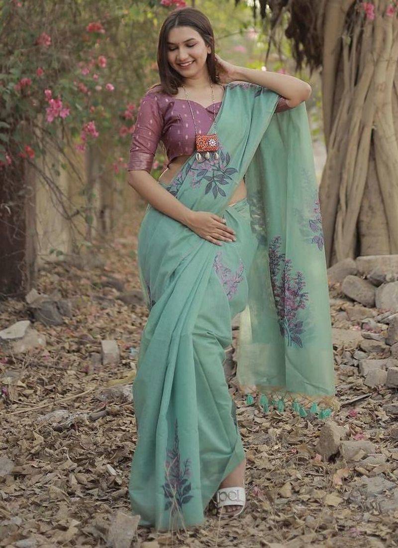 Women rama Art silk handloom saree