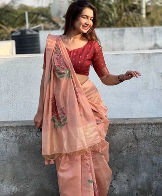 Women peach Art silk handloom saree 1