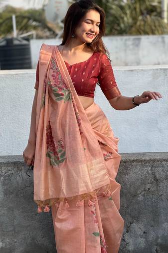 Women peach Art silk handloom saree
